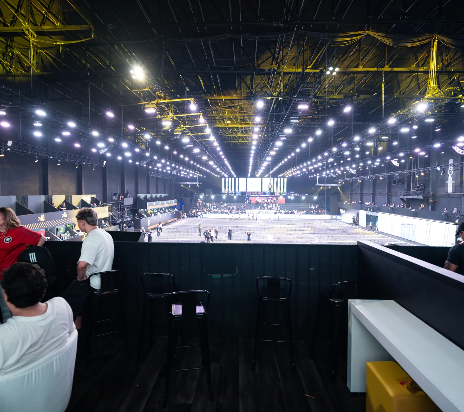 Vista do camarote para a quadra da Trident Arena